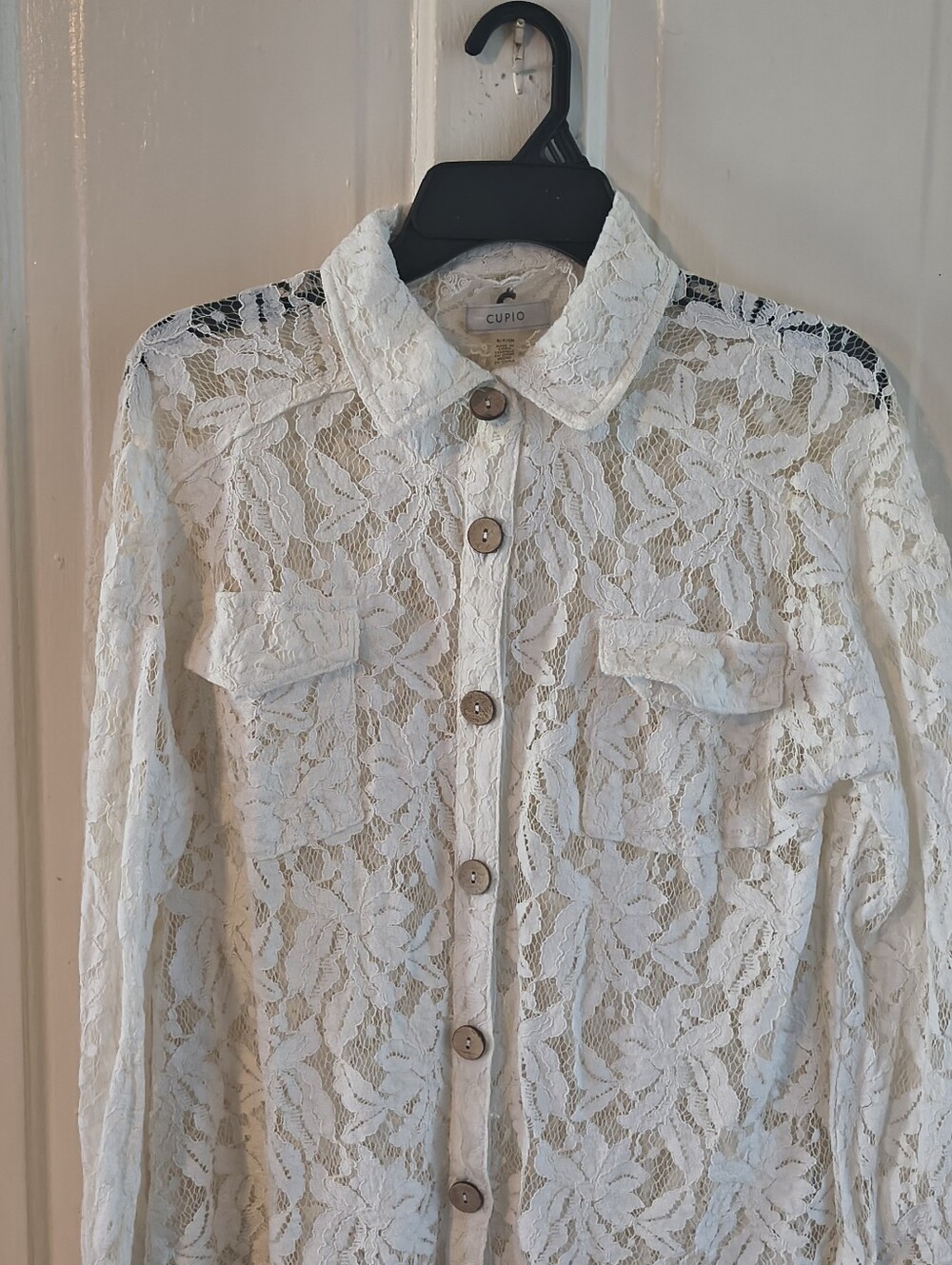 Cupid White Lace Button-Front shirt